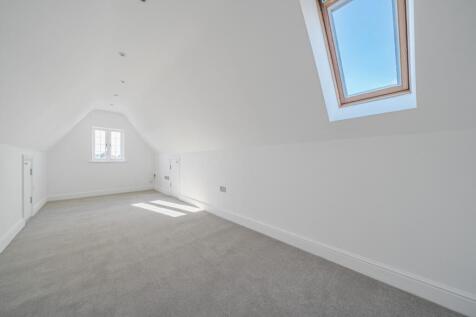 1361869-22-68dc46...