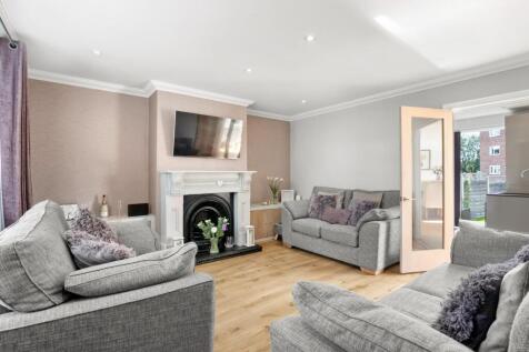 Ground Floor - Living Room.jpg