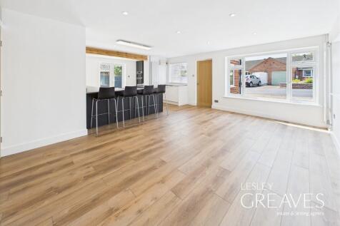 Open Plan Living 