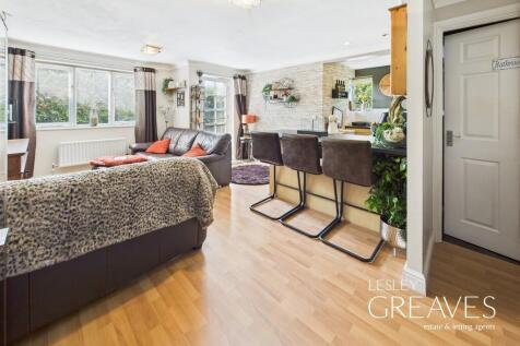 Living/Kitchen