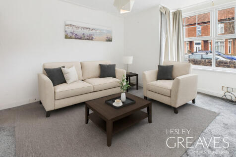 Living Room Virtu...