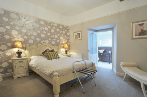 Priory Hotel.