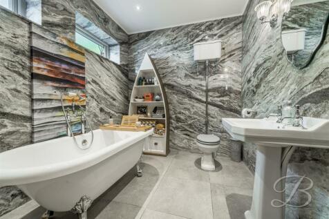 Downstairs Bathroom