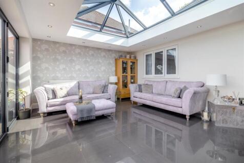 8598543-interior08.jpg