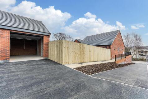 Garage &amp; Parking