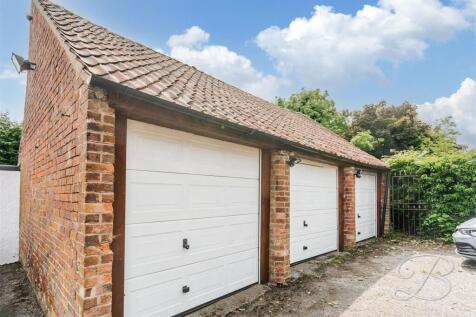 GARAGES