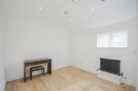 ANNEX - LIVING AREA