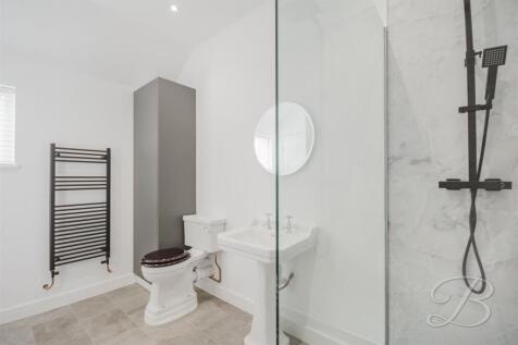 ANNEX - SHOWER ROOM