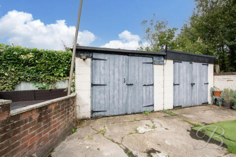 Outbuilding
