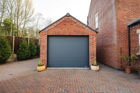 Adamlvphotography- Bramble House-7.jpg