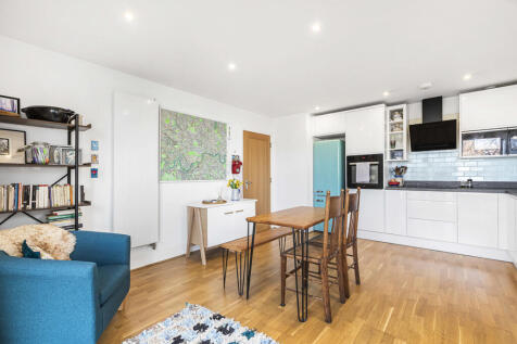 Kitchen/Reception