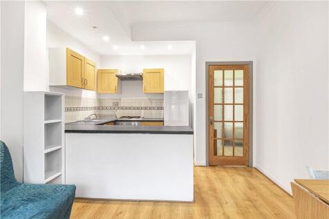 Kitchen/Reception