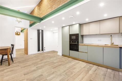 Kitchen/Reception
