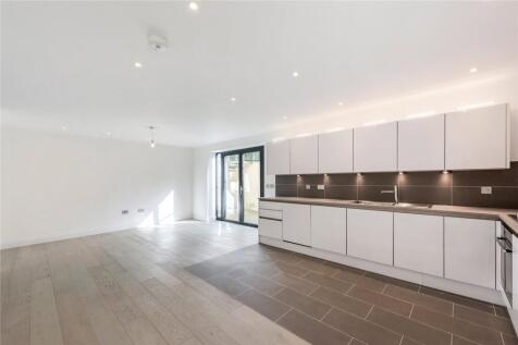 Kitchen / Reception