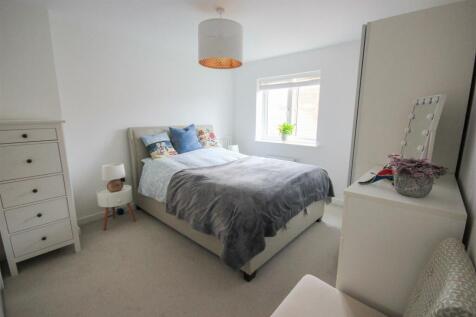 bed 1a.jpg