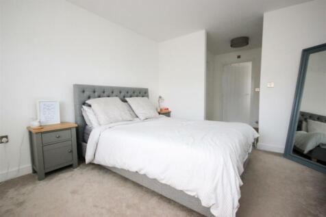 bed 1.JPG