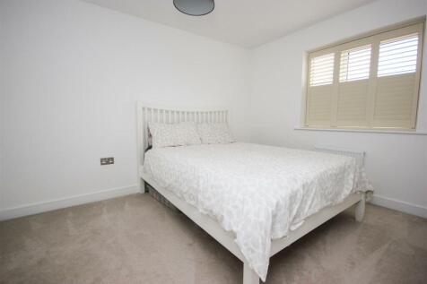 bed 2.JPG