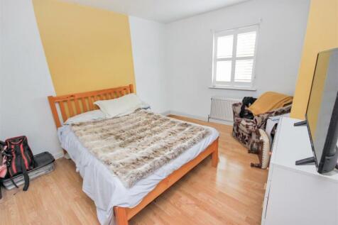bed 3.jpg