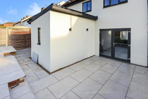 patio 1..jpg