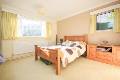 bed 2..jpg