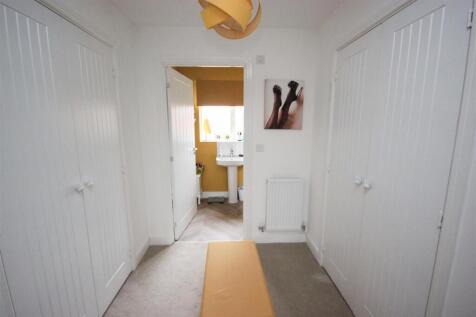 dressing area..jpg