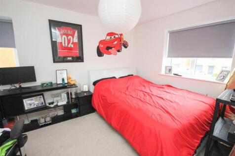 bed 4..jpg