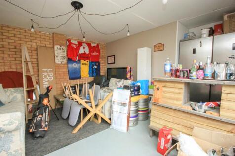bar area..jpg