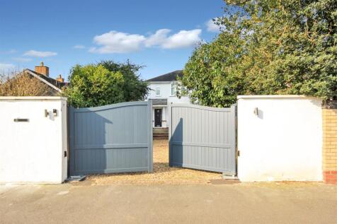 front gates.JPG