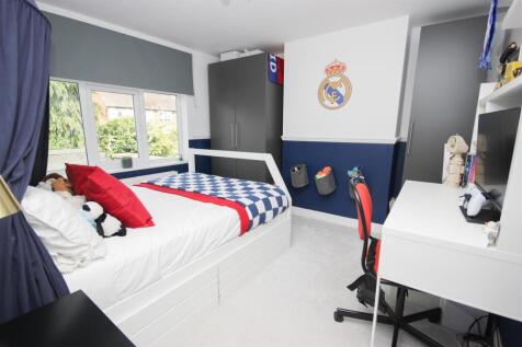 bed 2.JPG