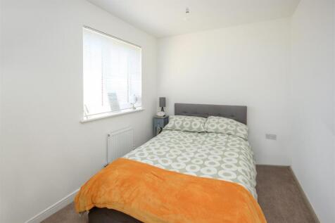 bed 2..jpg