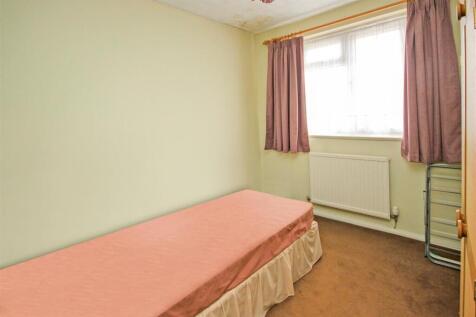 bed 3..jpg