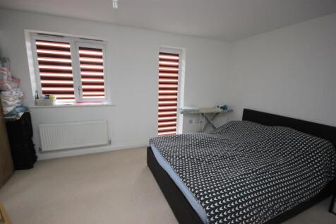 bed 2.JPG