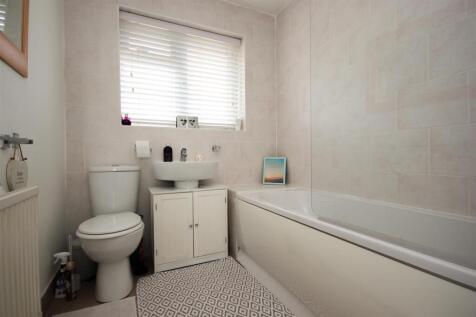 bathroom.JPG