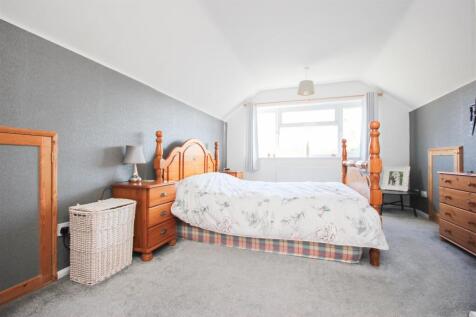 bed 2.JPG