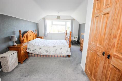 bed 2a.JPG