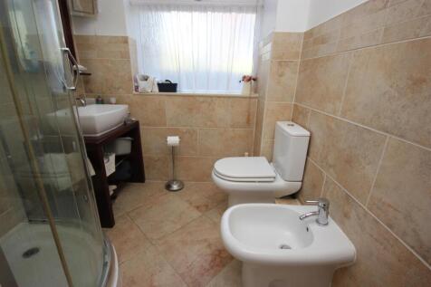 shower room.JPG