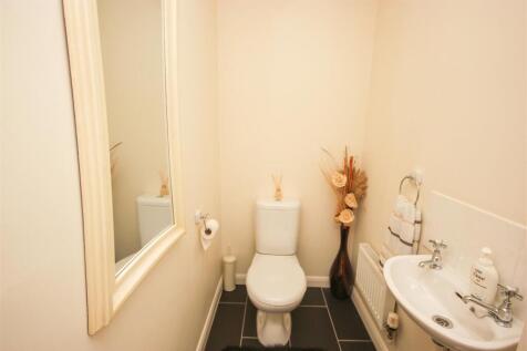 cloakroom..jpg