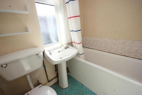 bathroom.JPG