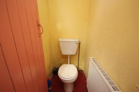 cloakroom.JPG
