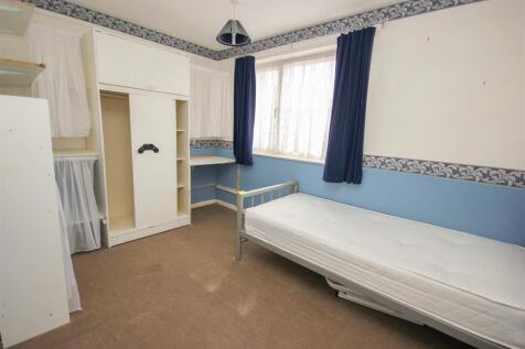 Bedroom 2.jpg