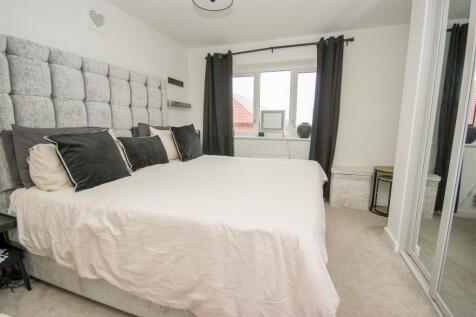 Master Bedroom.jpg