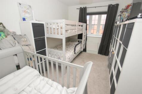 Bedroom 2.JPG