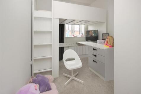 Bedroom 3.JPG