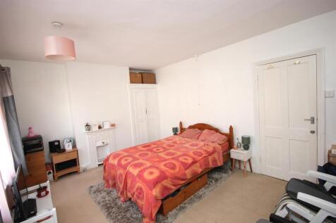bed 1.JPG