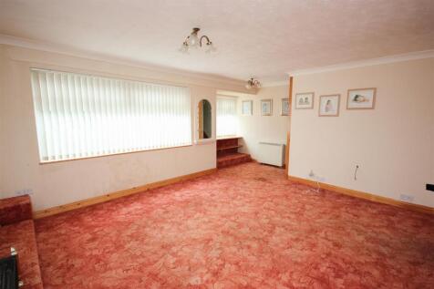 lounge b.JPG