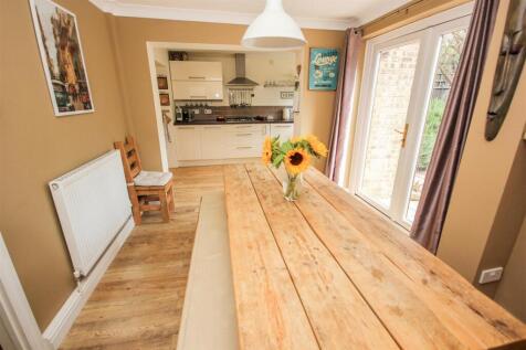 Dining Kitchen.jpg