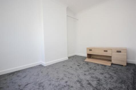 bed 2.JPG
