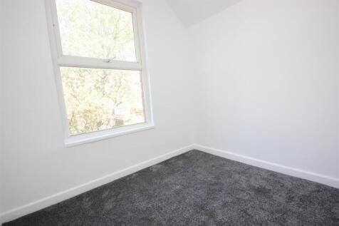 bed 3.JPG