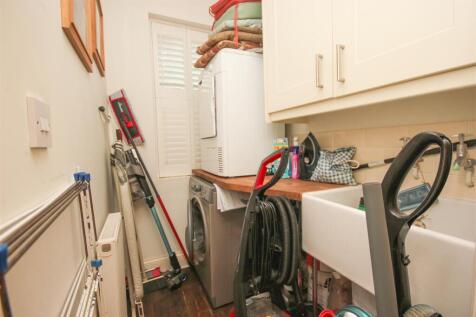 utility room.JPG