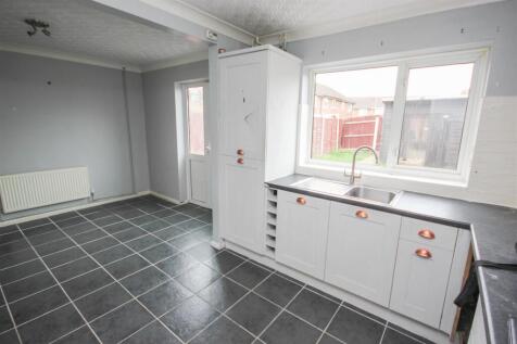 kitchen 1.JPG